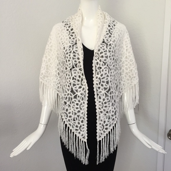 Sue Wong Accessories - Sue Wong white lace crochet wrap